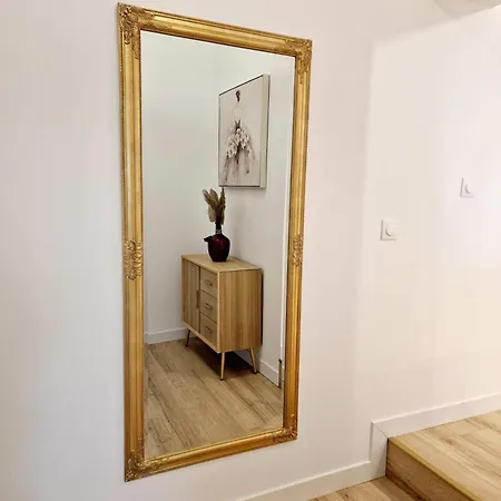 Le Colombier Apartament *